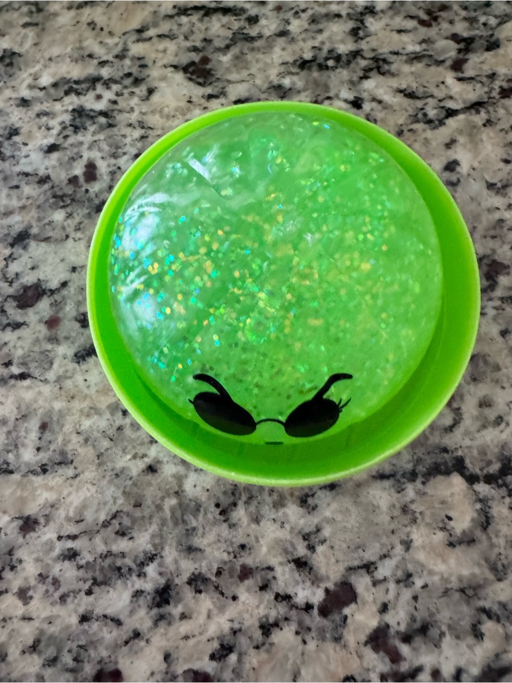 The Grinch Green Glitter Squishy Dumpling with Sunglasses Face & Case - Picture 7 of 9